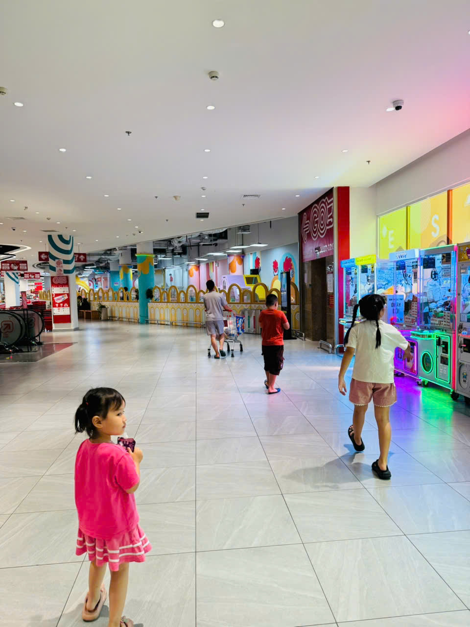 Viết về ngày 8 tháng 3 năm 2026 10